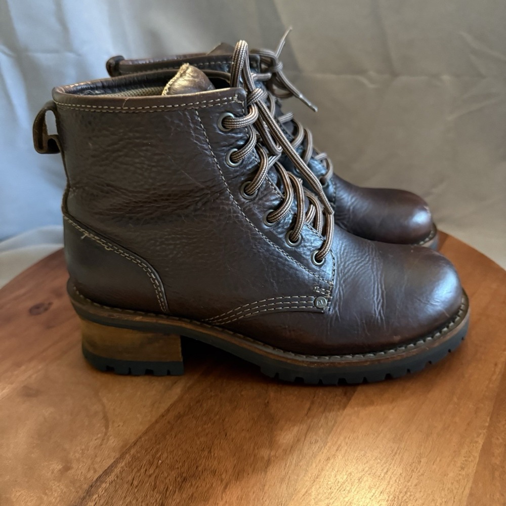 American Eagle AE Brown Leather Grunge Lug Sole Vintage 90s Y2K Boots Women 9